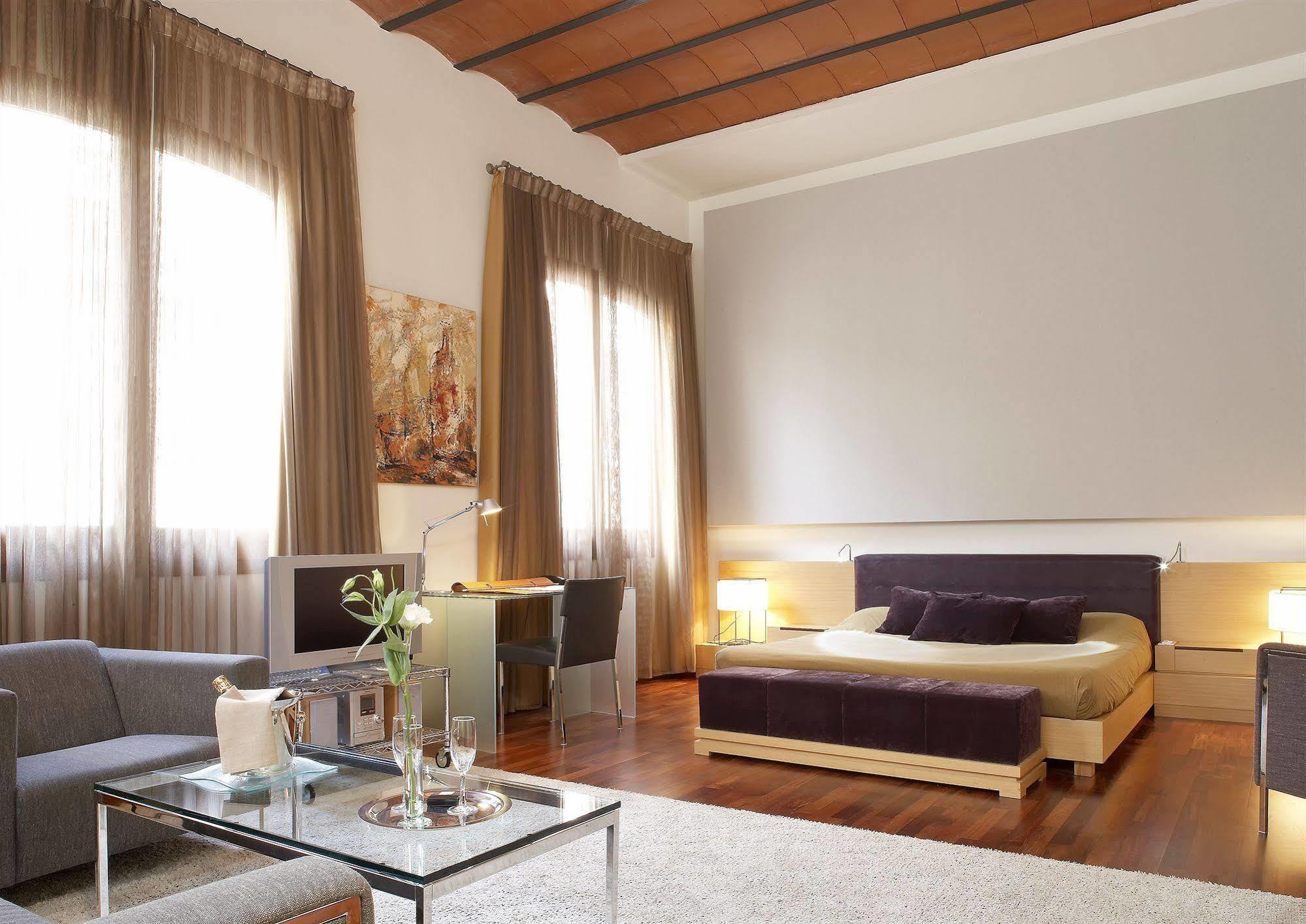 เมอร์เซอร์ เฮาส์ โบเรีย บีซีเอ็น Hotel บาร์เซโลนา ภายนอก รูปภาพ